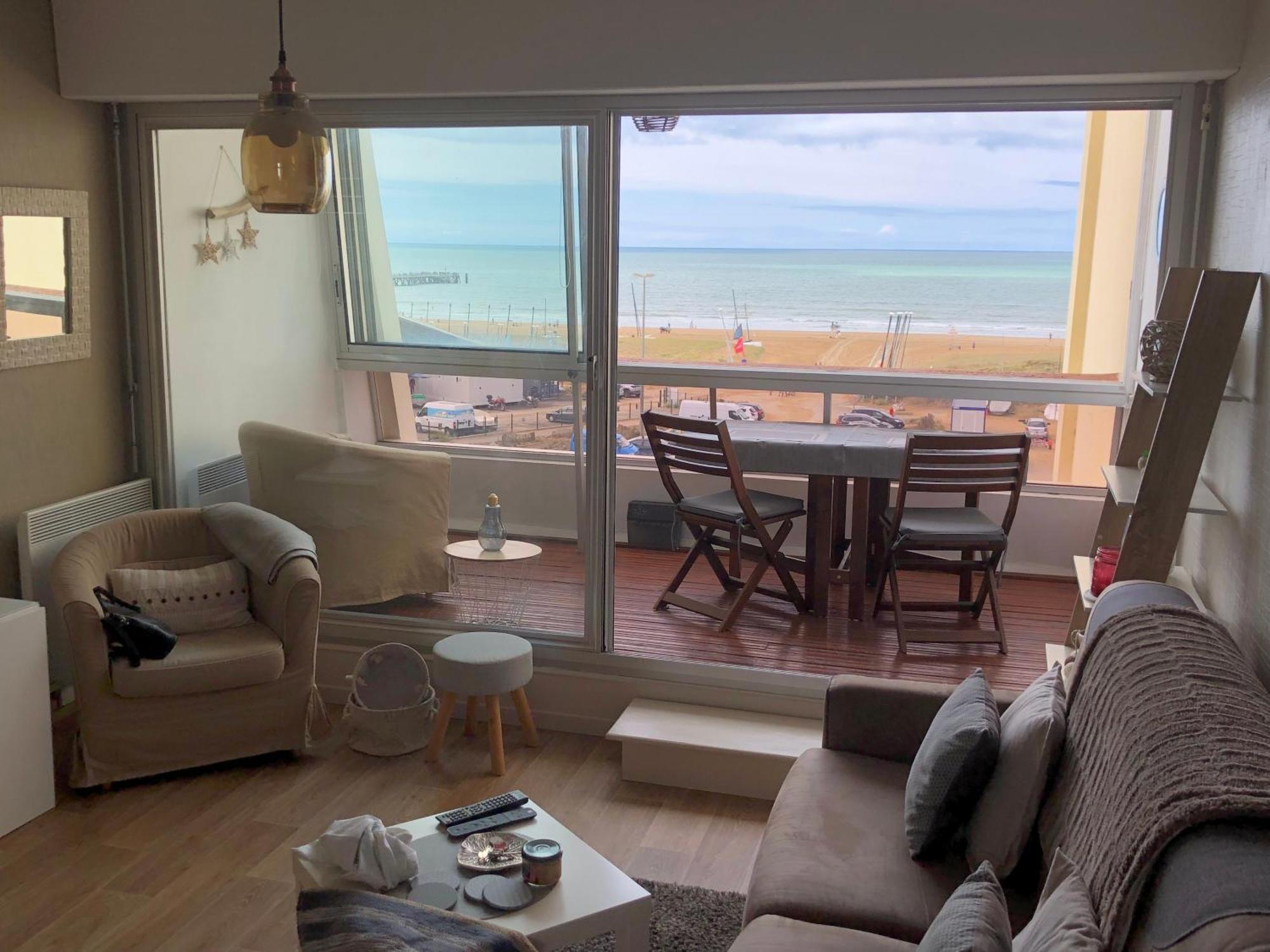 - Marina 6 Apartment